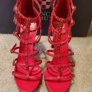 🔥HOT🔥 Vince Camuto Caged Heels
